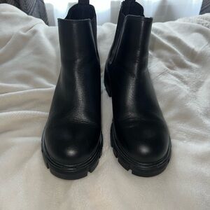 Steve Madden Women's Howler Chelsea Boot